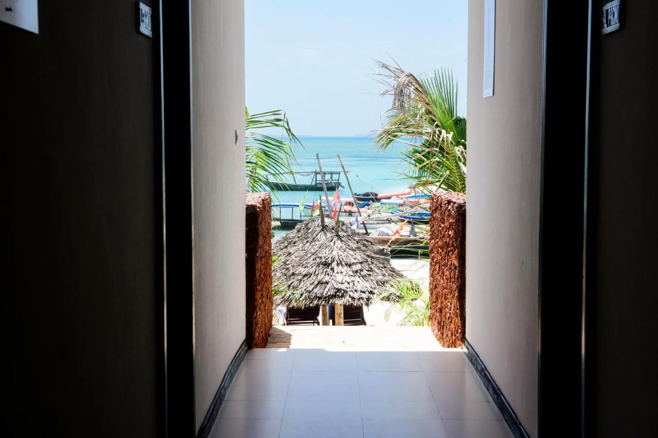 Hotell Lazy Beach 3*