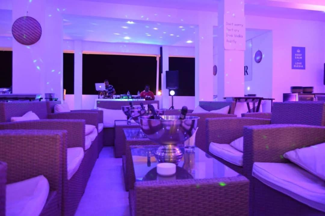Lazy Beach Hotell