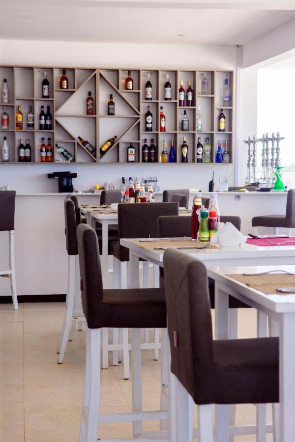 Lazy Beach Hotell