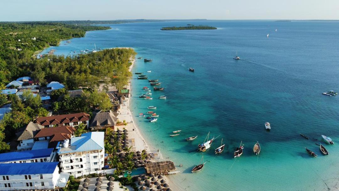 Lazy Beach Hotell